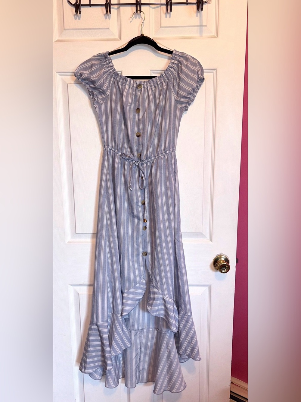 indulge instyle NWOT Striped/ Button Detailed Dress Size Small